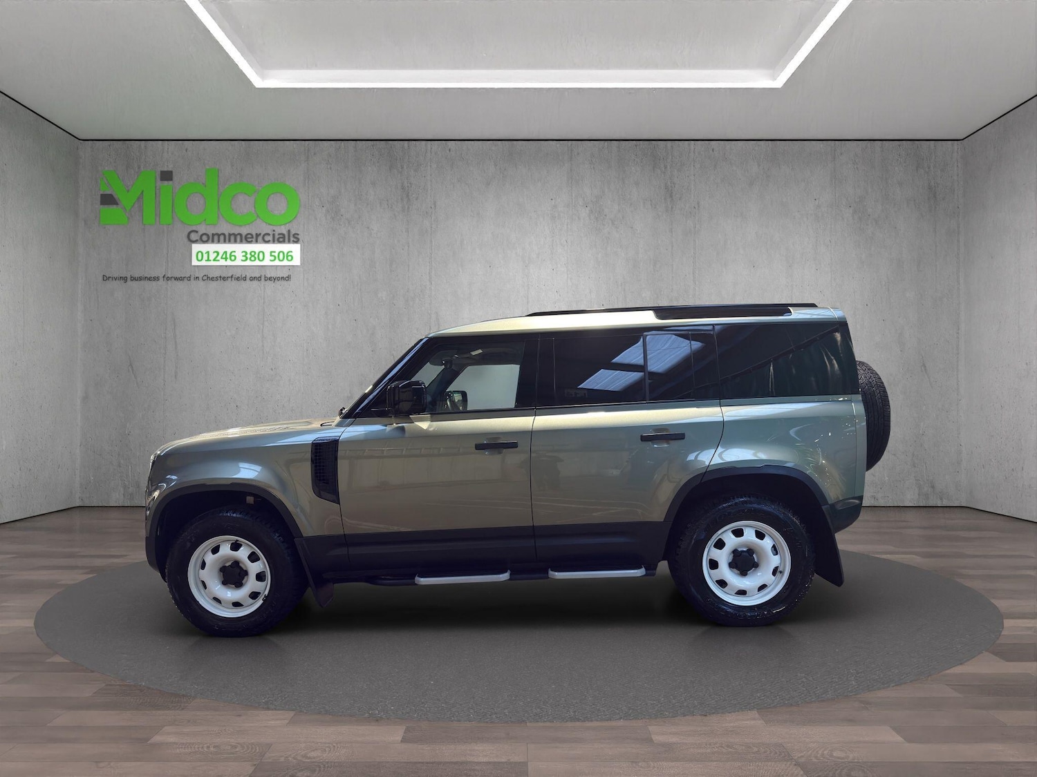 Used Land Rover Defender 2023 for sale - 76865584: Photo 5