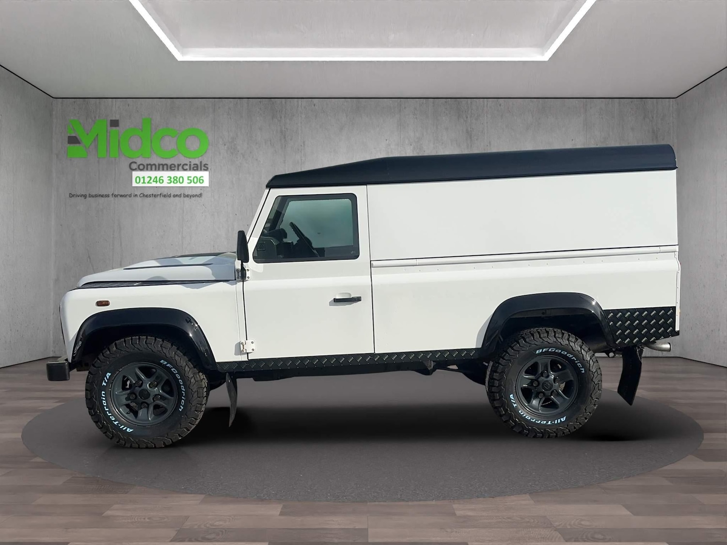 Used Land Rover Defender 2016 for sale - 77314715: Photo 4