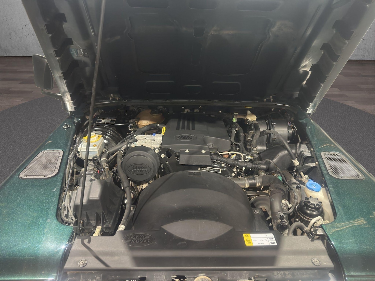 Used Land Rover Defender 2016 for sale - 76572955: Photo 20