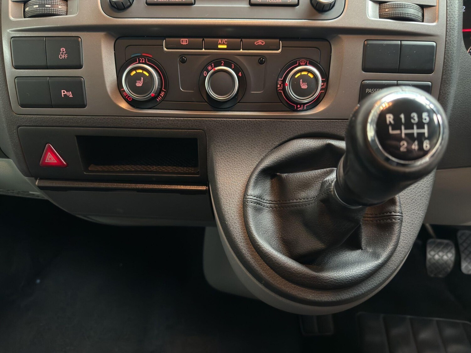 Used Volkswagen Transporter for sale - 77737907: Photo 14