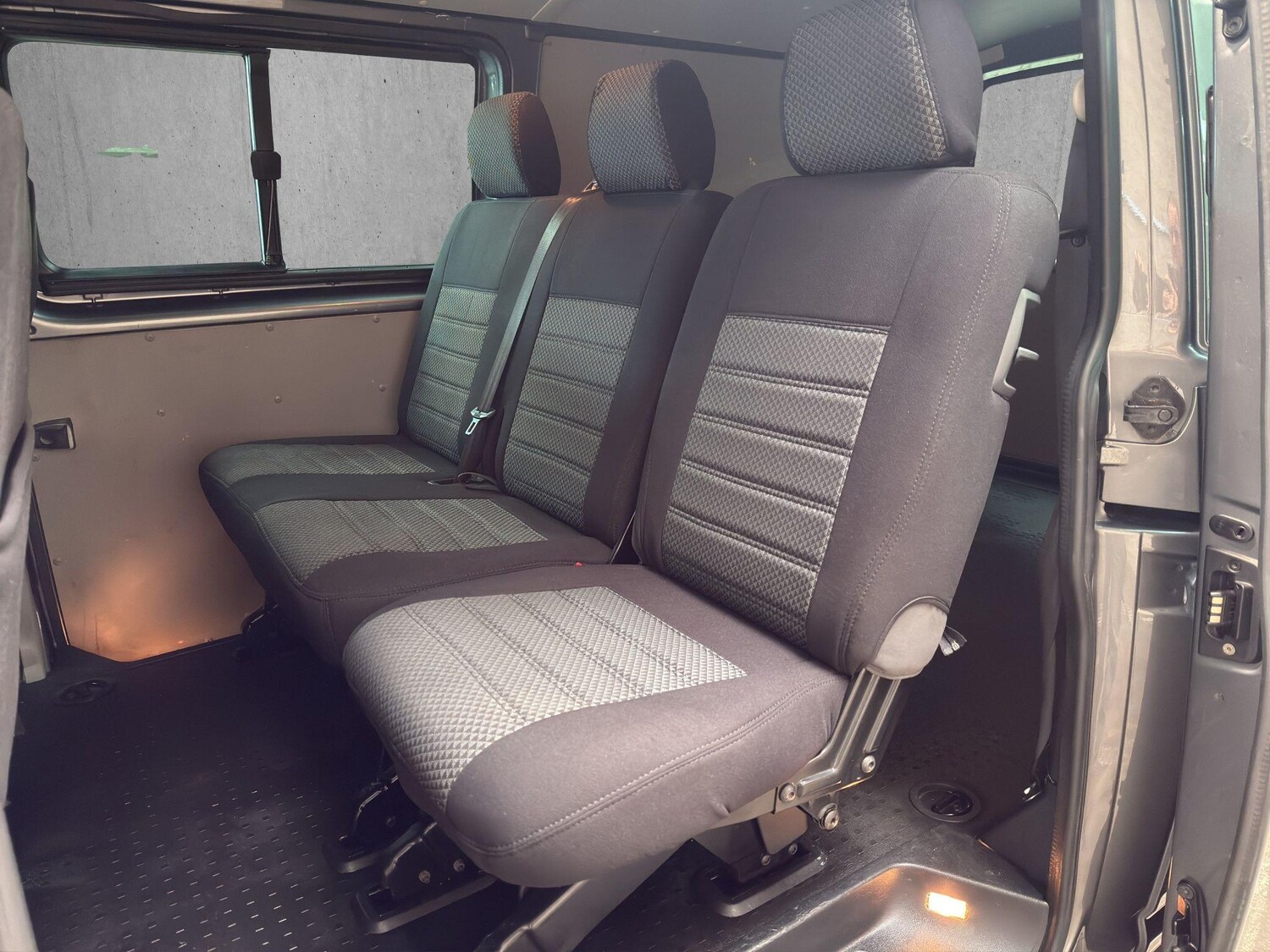 Used Volkswagen Transporter for sale - 77737907: Photo 17