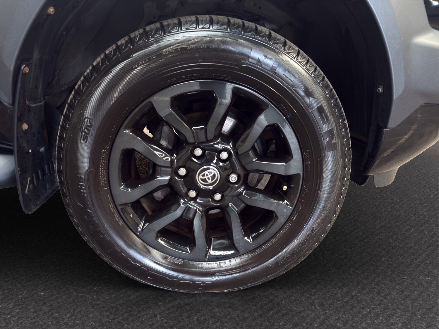 Used Toyota Hilux 2021 for sale - 77807740: Photo 26