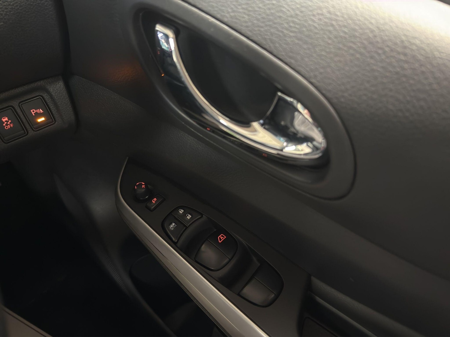 Used Nissan Navara 2018 for sale - 78035170: Photo 12