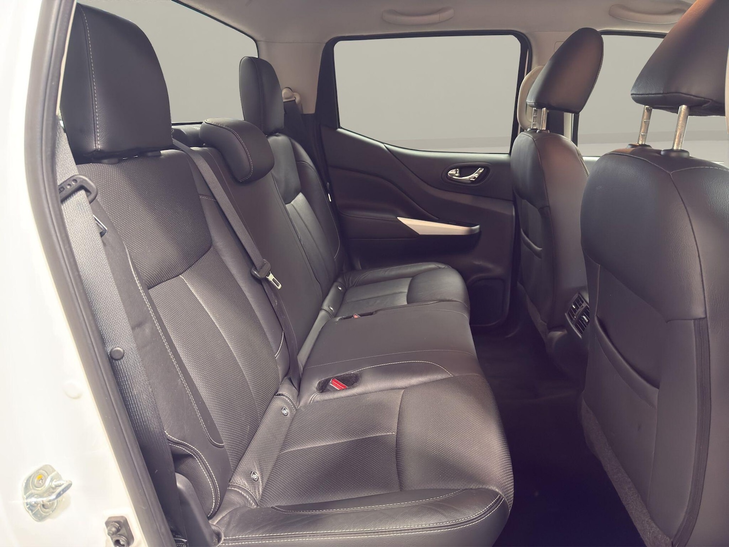 Used Nissan Navara 2018 for sale - 78035170: Photo 19