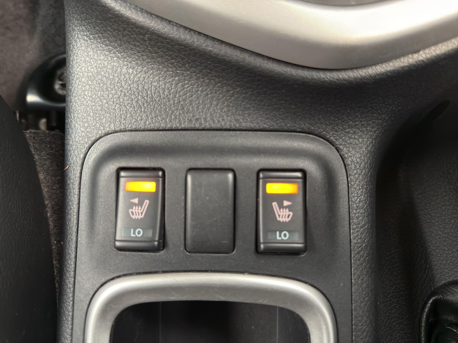 Used Nissan Navara 2018 for sale - 78035170: Photo 27