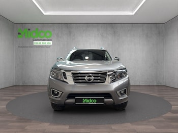 Used Nissan Navara 2020 for sale - 77737480: Photo