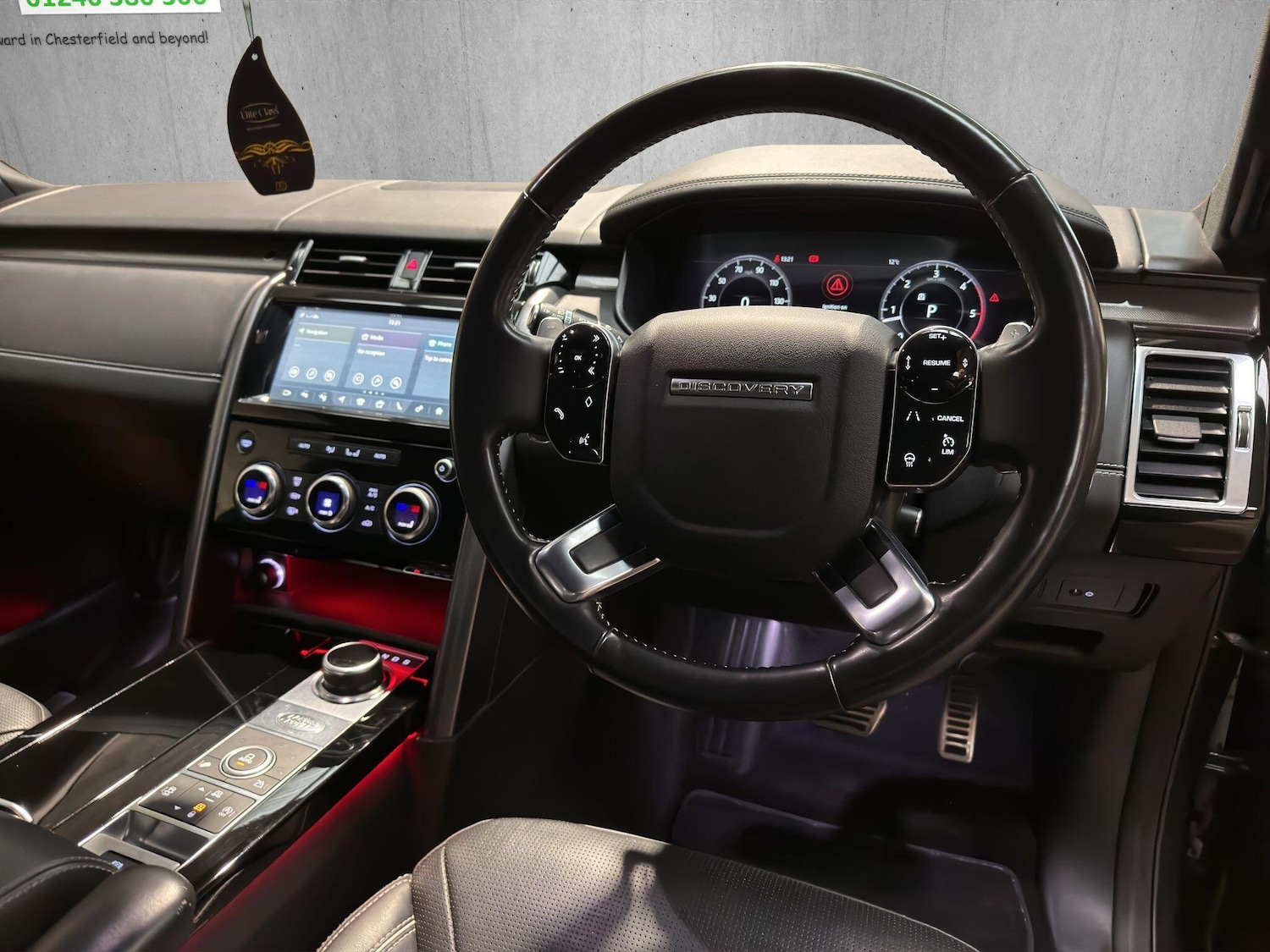 Used Land Rover Discovery 2019 for sale - 76538788: Photo 13