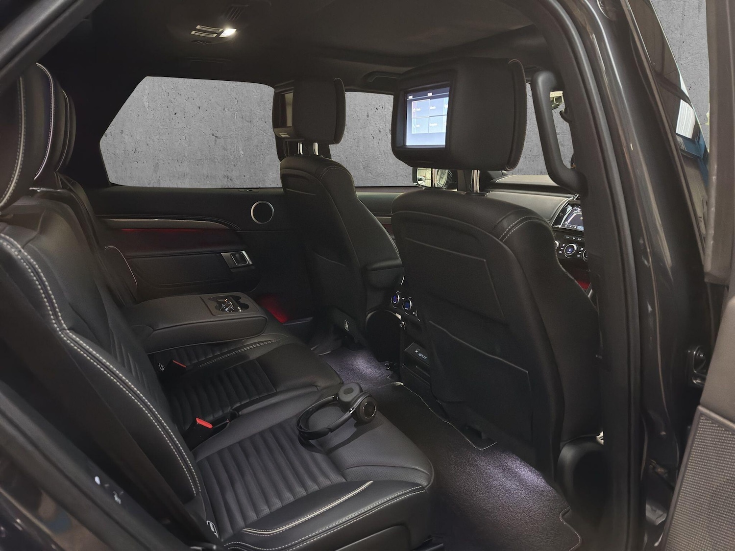 Used Land Rover Discovery 2019 for sale - 76538788: Photo 18