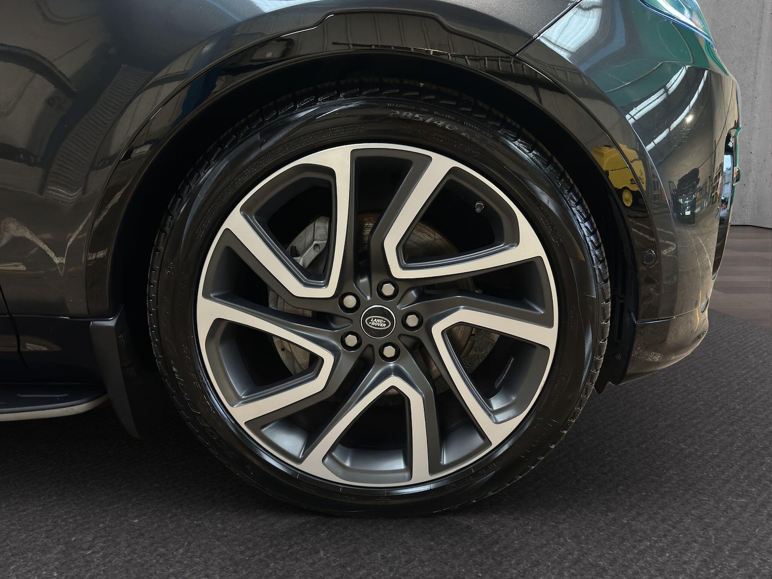 Used Land Rover Discovery 2019 for sale - 76538788: Photo 21