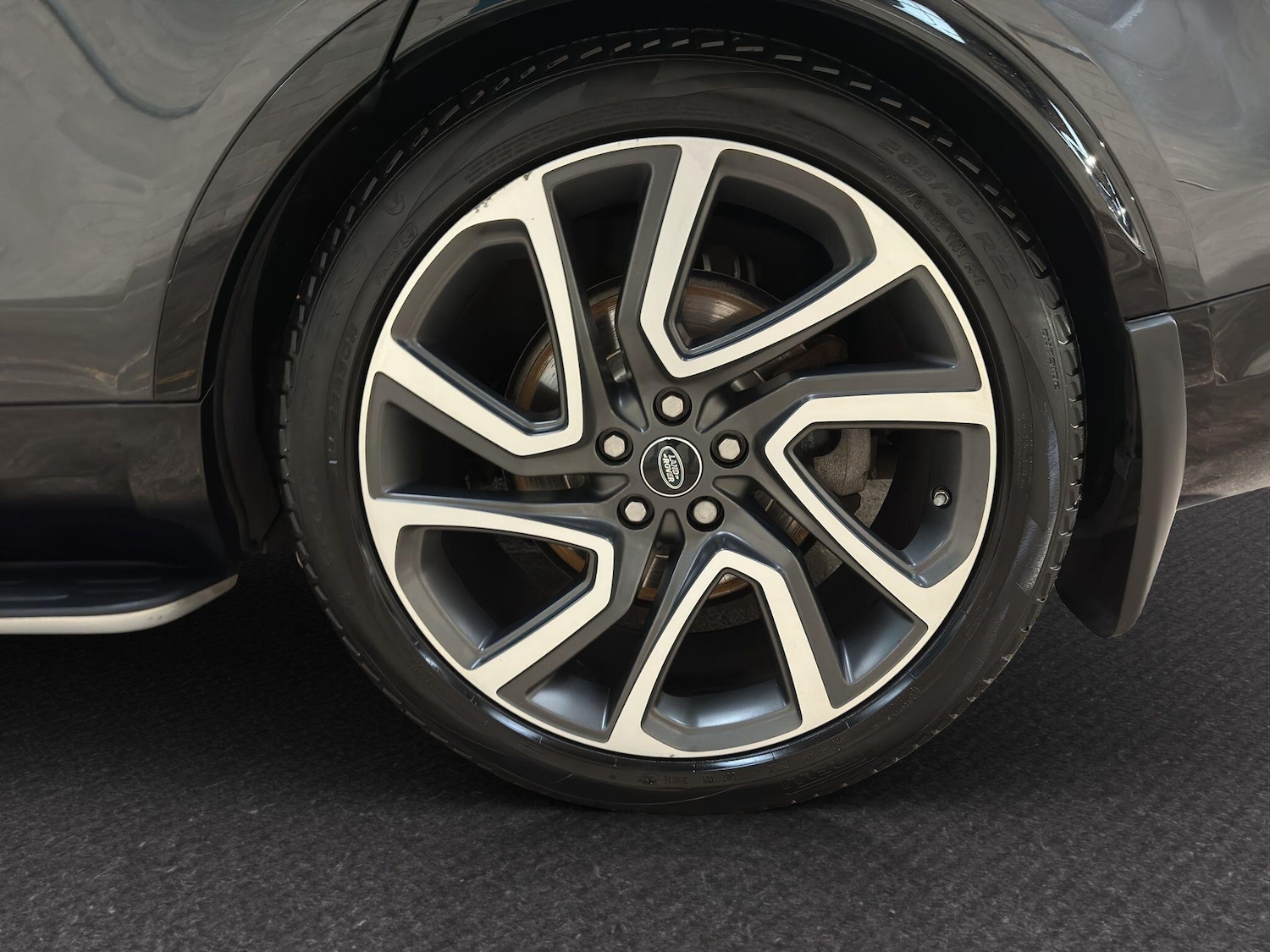 Used Land Rover Discovery 2019 for sale - 76538788: Photo 23