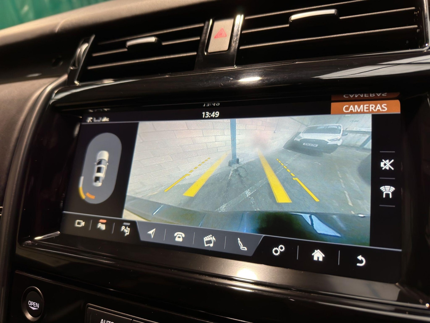 Used Land Rover Discovery 2019 for sale - 76538788: Photo 27