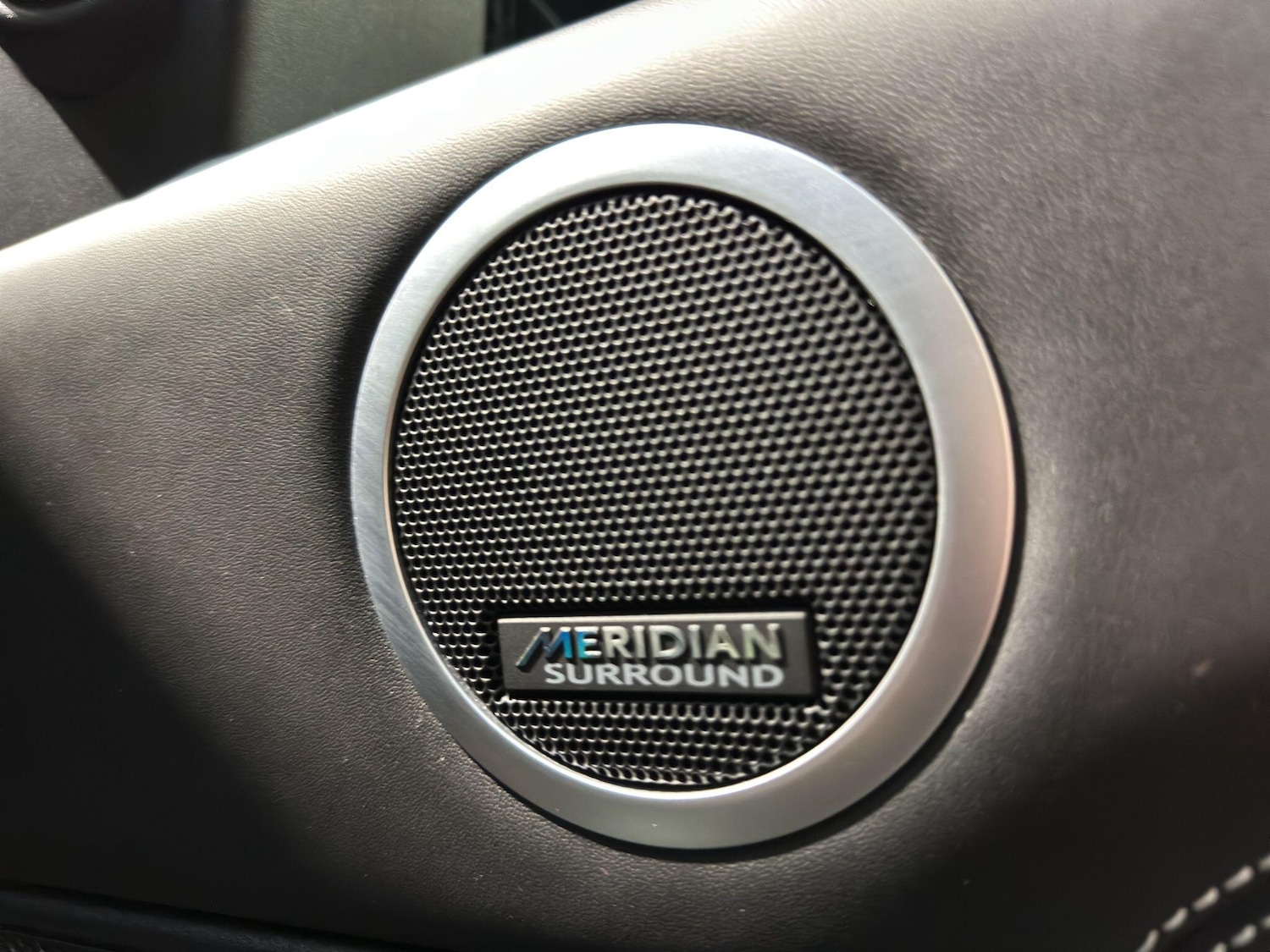 Used Land Rover Discovery 2019 for sale - 76538788: Photo 28