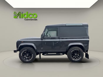 Used Land Rover Defender 90 2003 for sale - 78741360: Photo