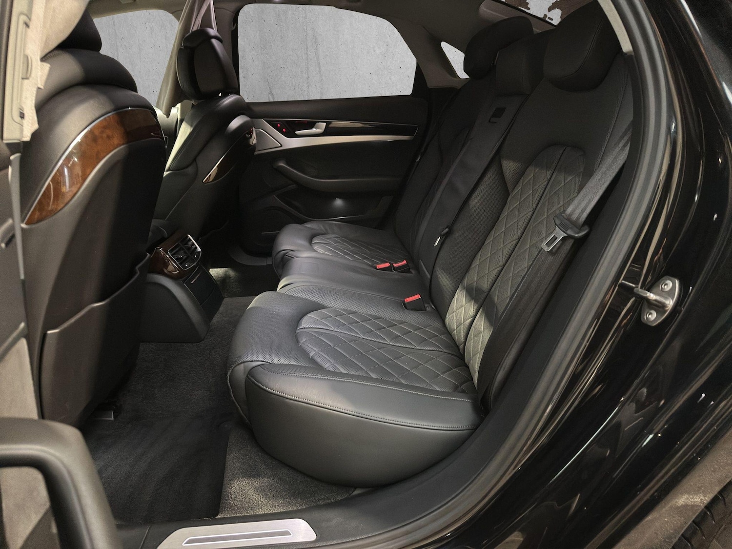 Used Audi A8 2014 for sale - 76423732: Photo 16