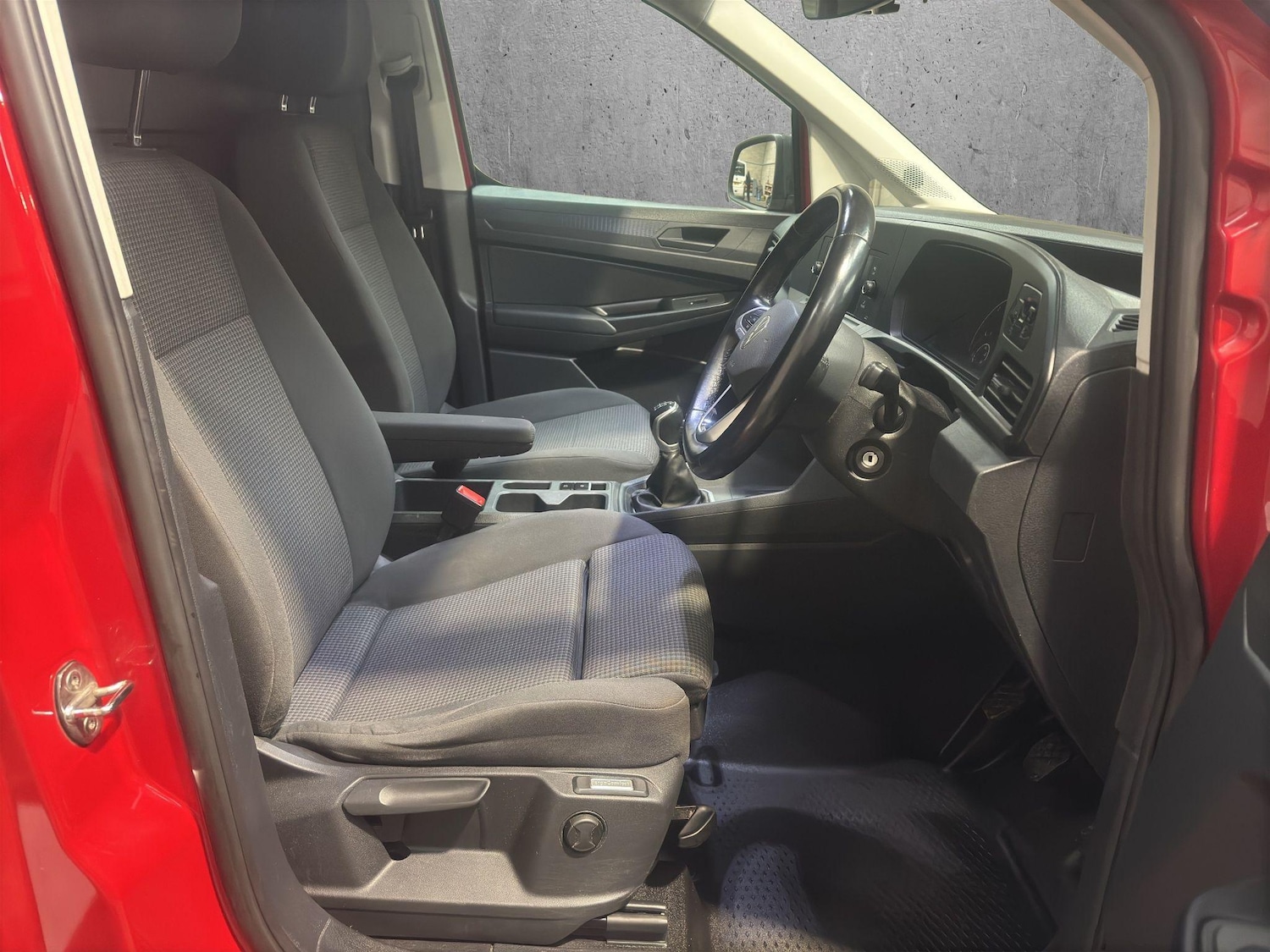 Used Volkswagen Caddy 2021 for sale - 76607518: Photo 4