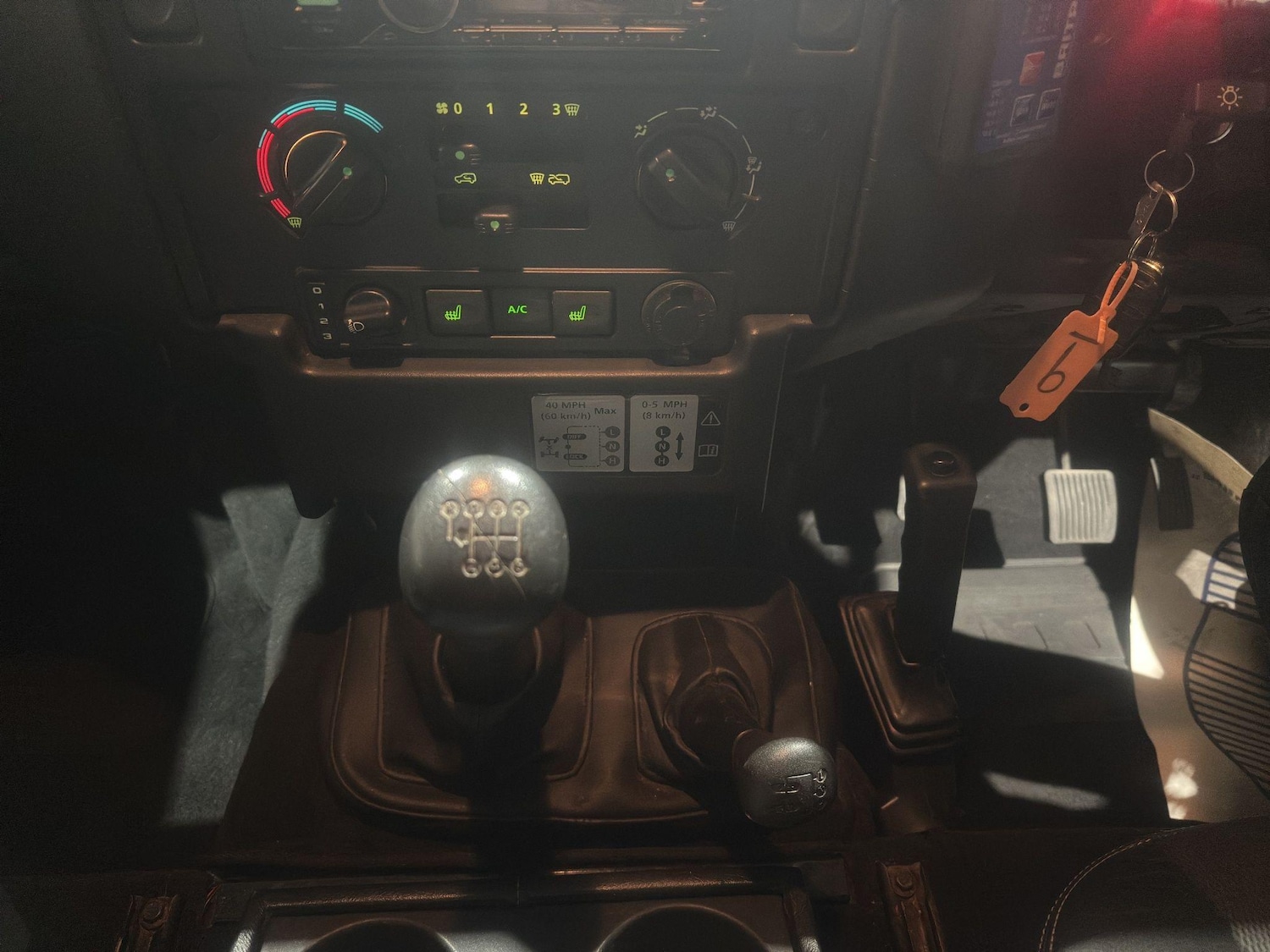 Used Land Rover Defender 2009 for sale - 76572459: Photo 12