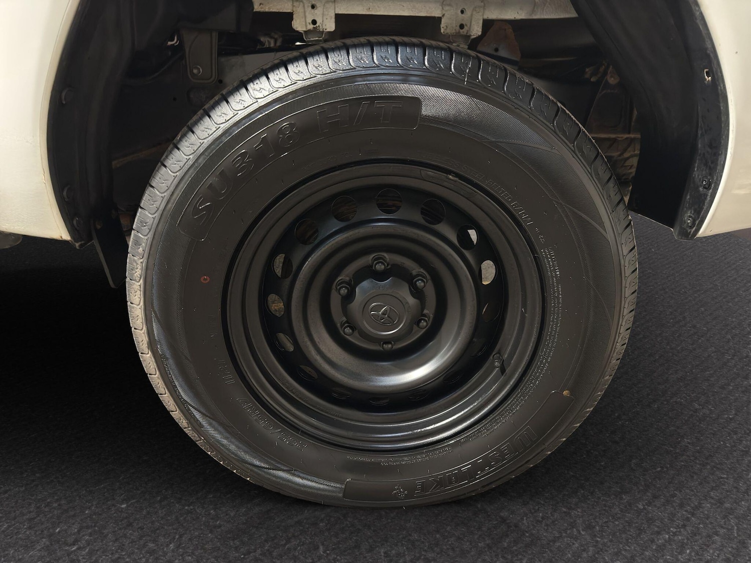 Used Toyota Hilux 2020 for sale - 76765128: Photo 24