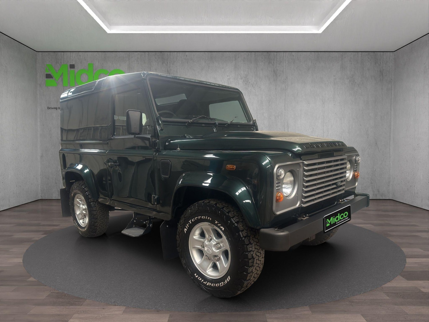 Used Land Rover Defender 90 for sale - 77670641: Photo 1