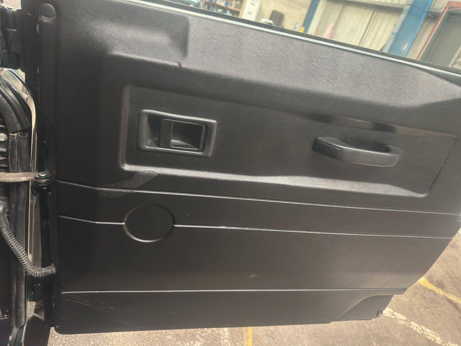 Used Land Rover Defender 90 for sale - 77670641: Photo 12