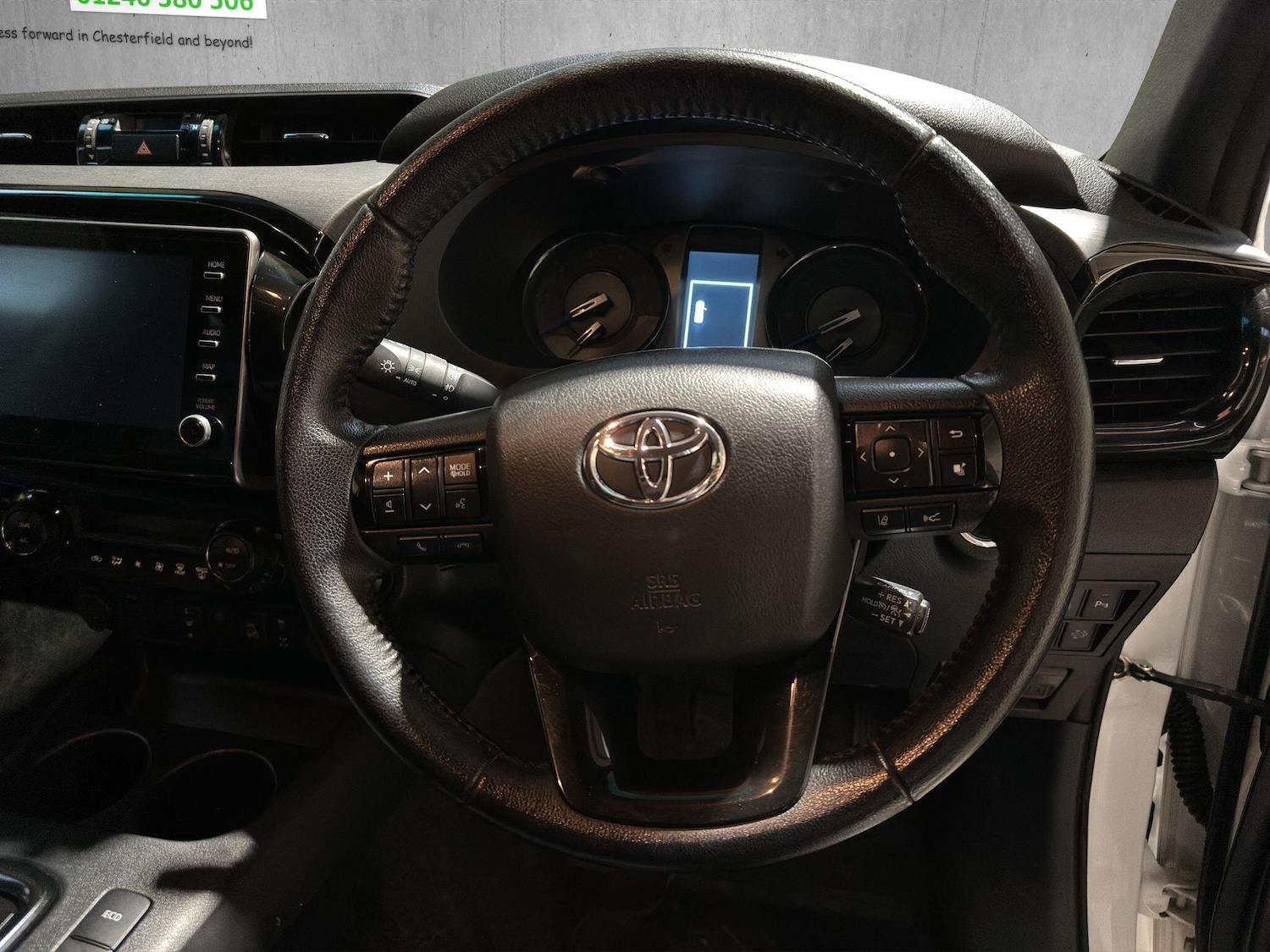 Used Toyota Hilux 2023 for sale - 76398230: Photo 10