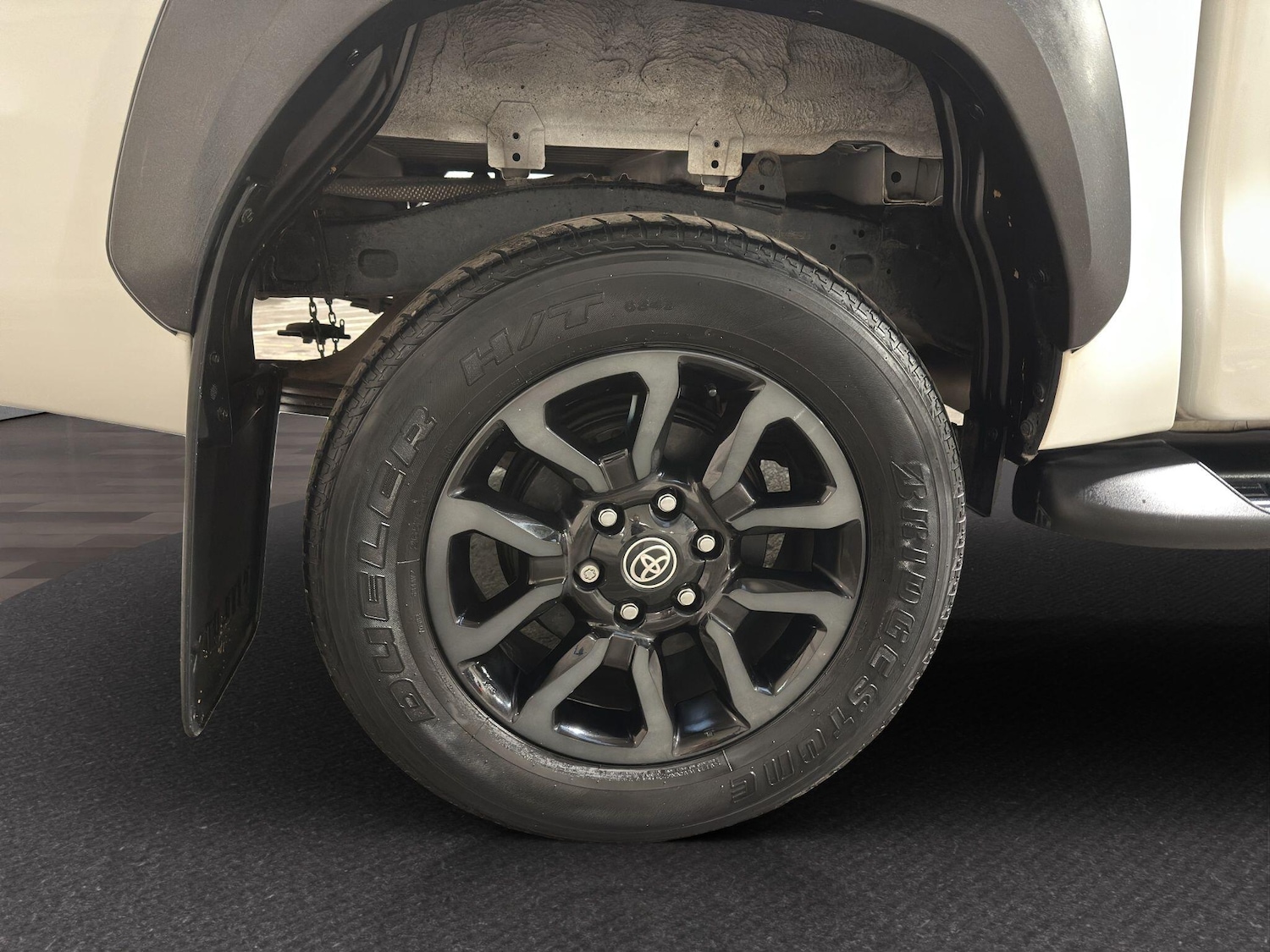 Used Toyota Hilux 2023 for sale - 76398230: Photo 25