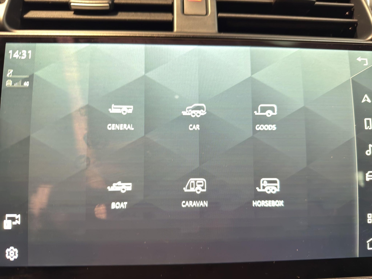 Used Land Rover Discovery 2021 for sale - 77253573: Photo 30