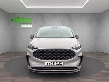 Used Ford Tourneo Custom 2025 for sale - 77040454: Photo