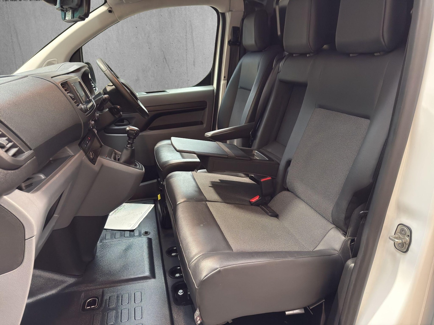 Used Peugeot Expert 2020 for sale - 77202682: Photo 17