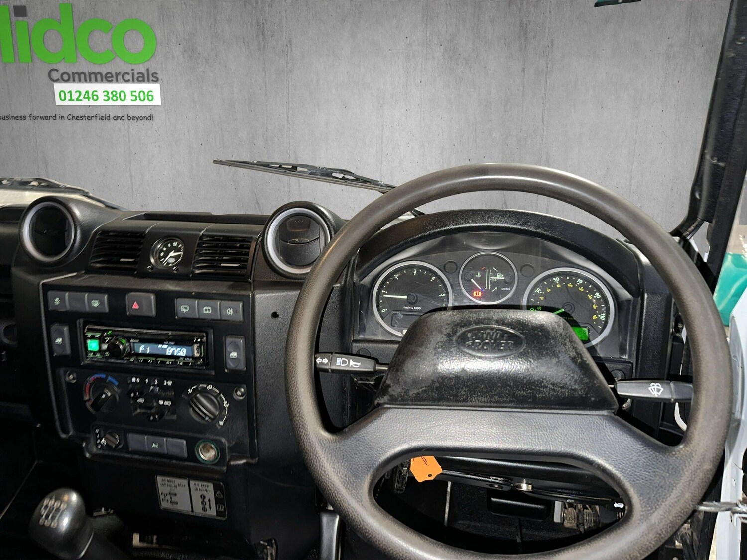 Used Land Rover Defender 2016 for sale - 76573472: Photo 4