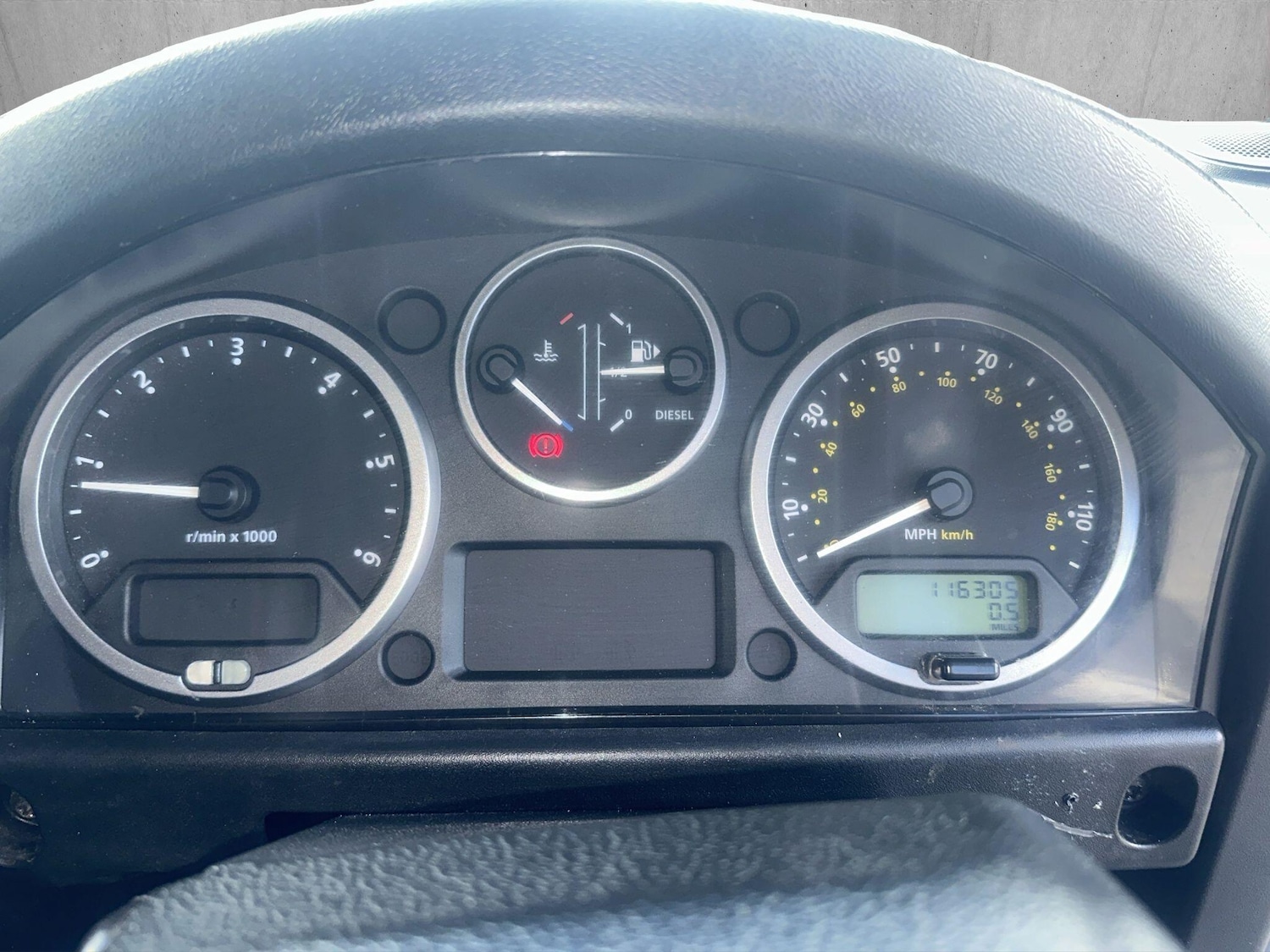 Used Land Rover Defender 2012 for sale - 76988082: Photo 10