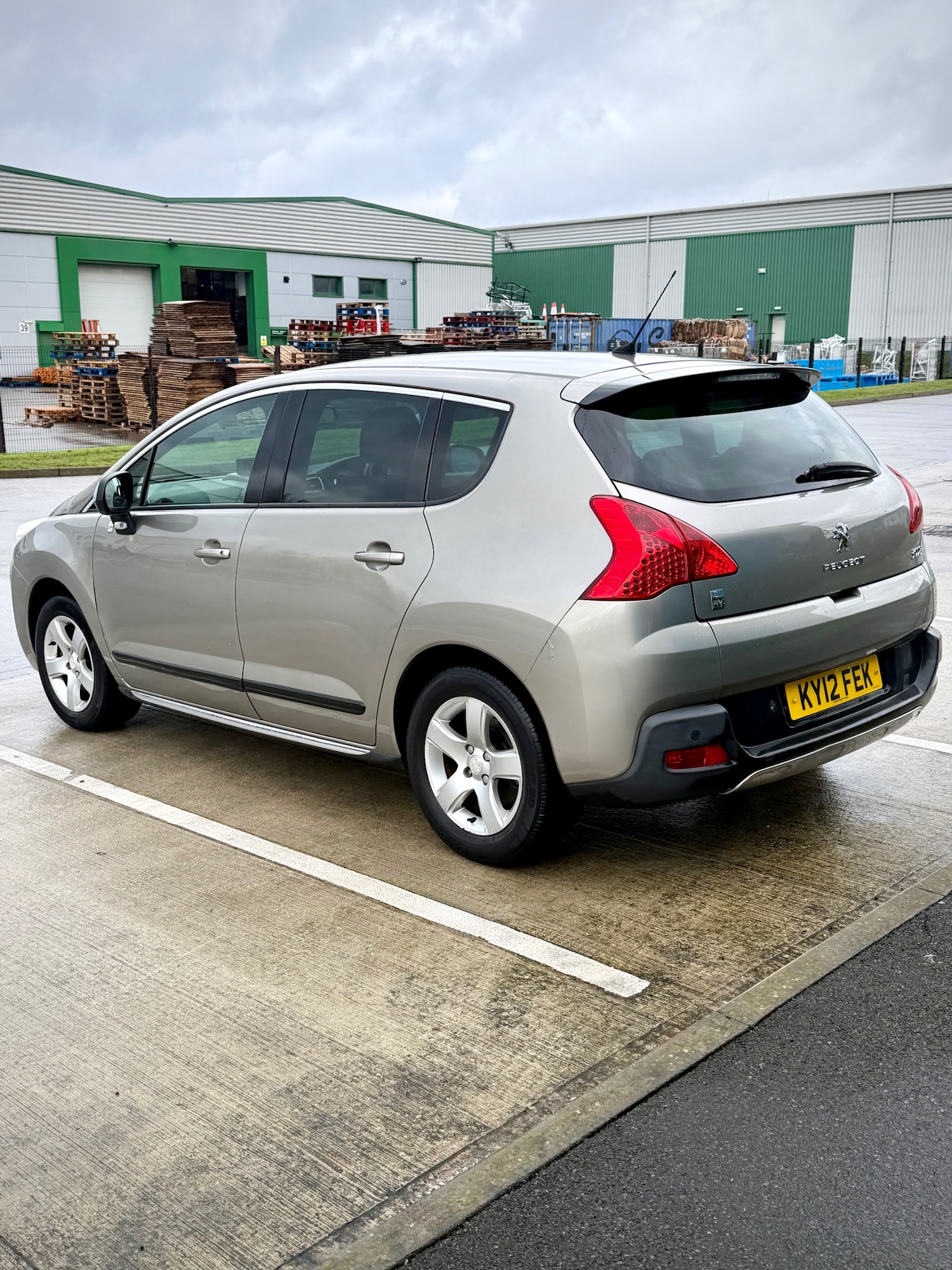 Used Peugeot 3008 2012 for sale - 77490749: Photo 5