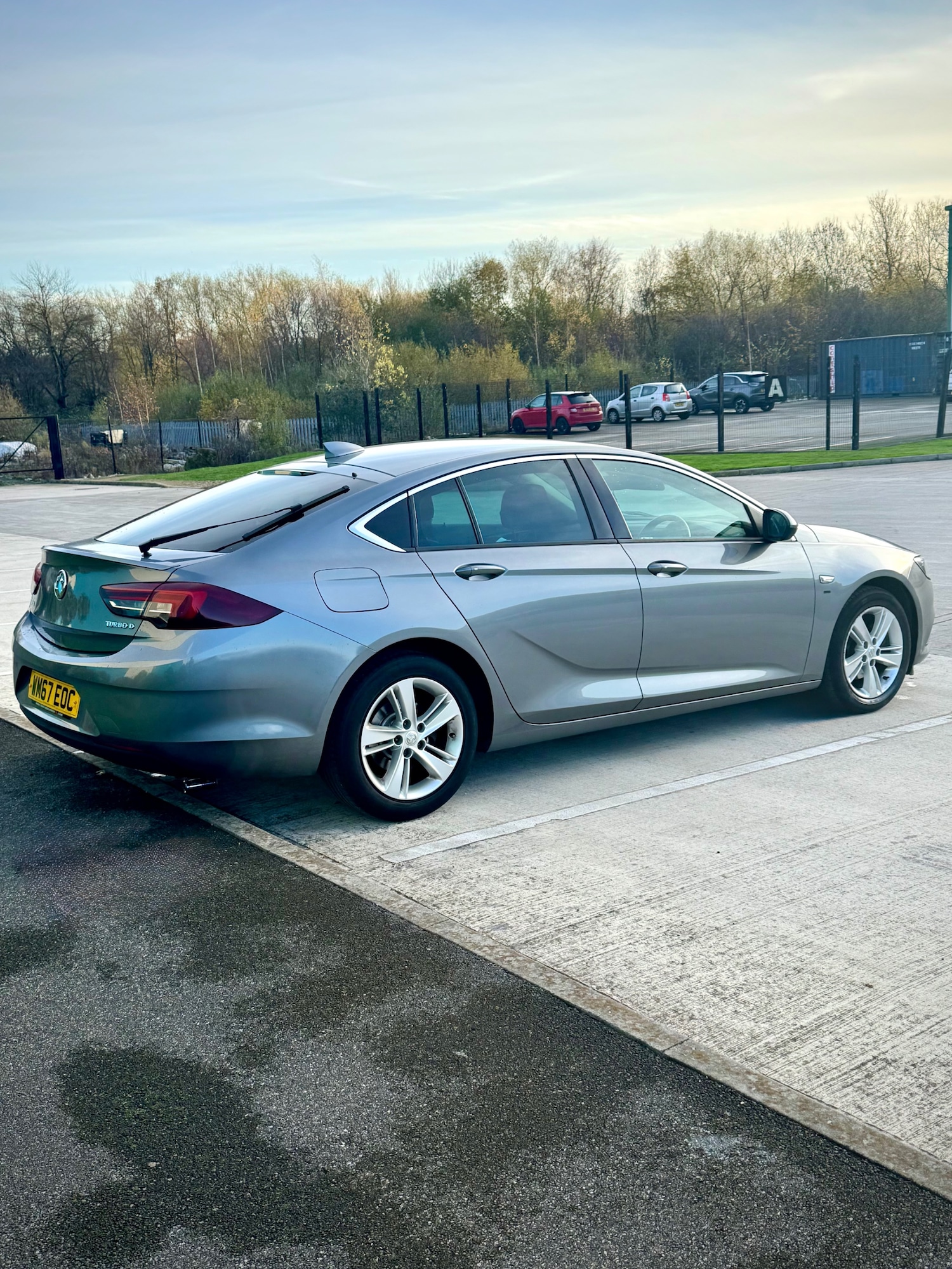 Used Vauxhall Insignia 2017 for sale - 76571301: Photo 3