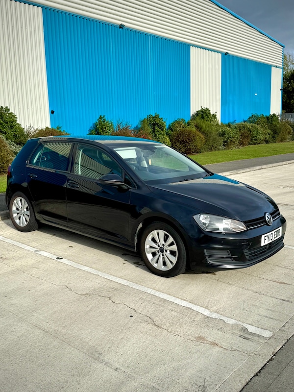 Used Volkswagen Golf 2013 for sale - 76190345: Photo 1