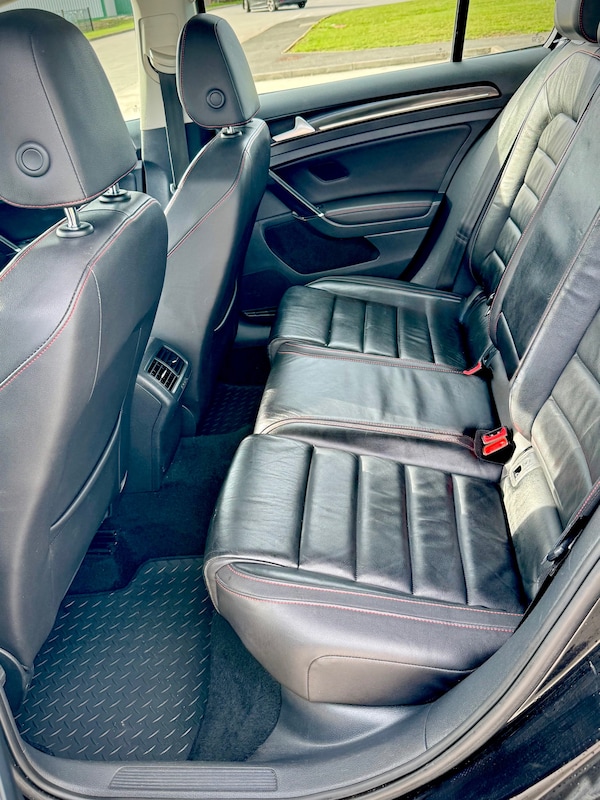 Used Volkswagen Golf 2013 for sale - 76190345: Photo 9