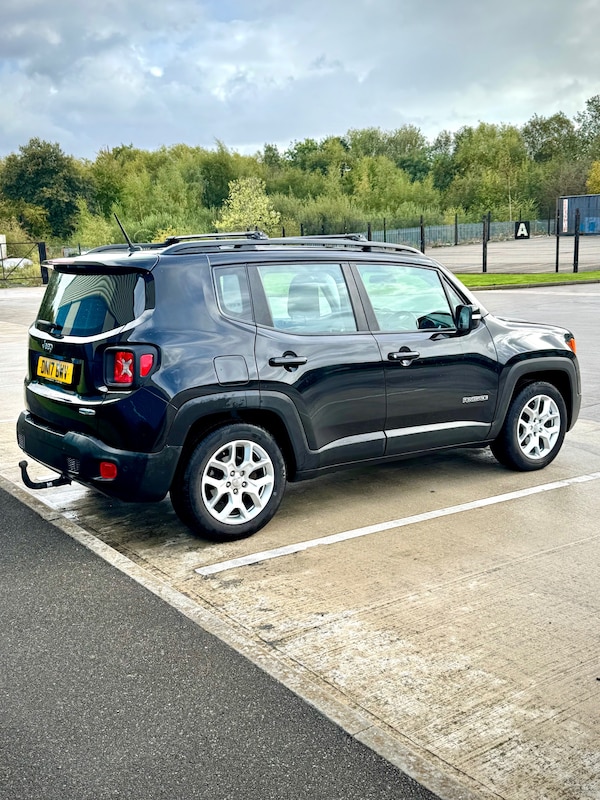 Used Jeep Renegade 2017 for sale - 76174356: Photo 3