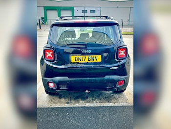 Used Jeep Renegade 2017 for sale - 76174356: Photo 4