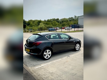 Used Vauxhall Astra 2013 for sale - 75501831: Photo