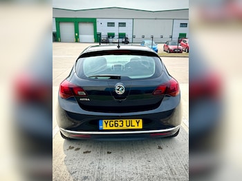 Used Vauxhall Astra 2013 for sale - 75501831: Photo