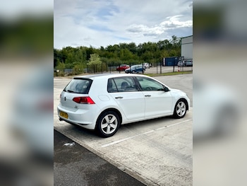 Used Volkswagen Golf 2014 for sale - 75723331: Photo