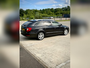 Used Skoda Superb 2012 for sale - 78821136: Photo