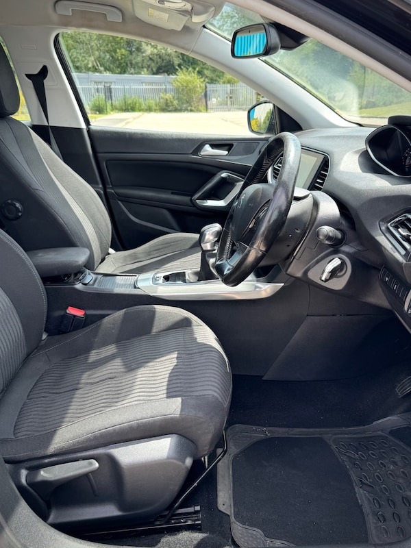 Used Peugeot 308 2015 for sale - 76188397: Photo 12