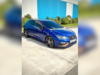 Used SEAT Leon 2019 for sale - 78389310: Photo