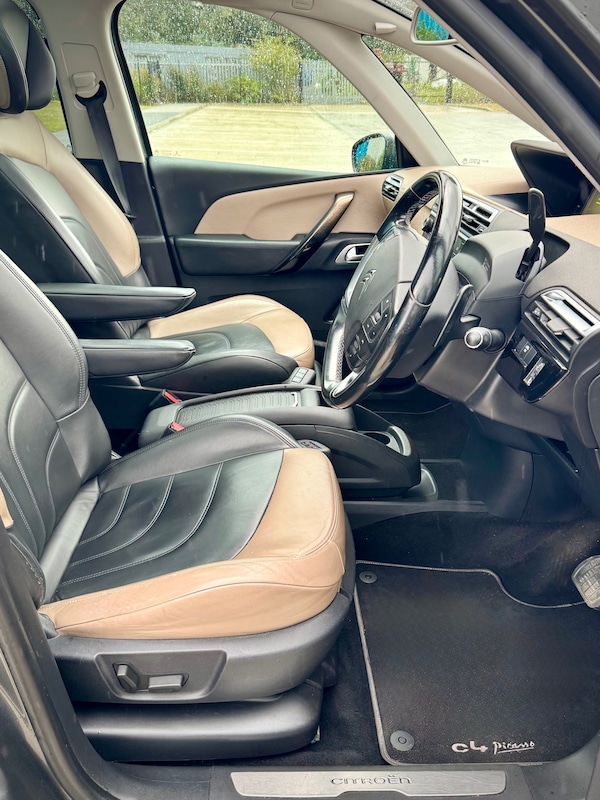 Used Citroen C4 Grand Picasso 2016 for sale - 76190105: Photo 13