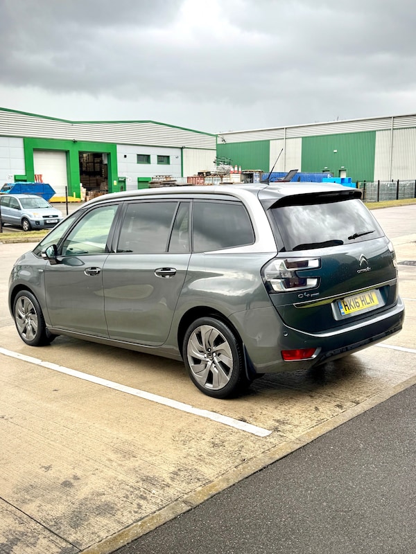 Used Citroen C4 Grand Picasso 2016 for sale - 76190105: Photo 5