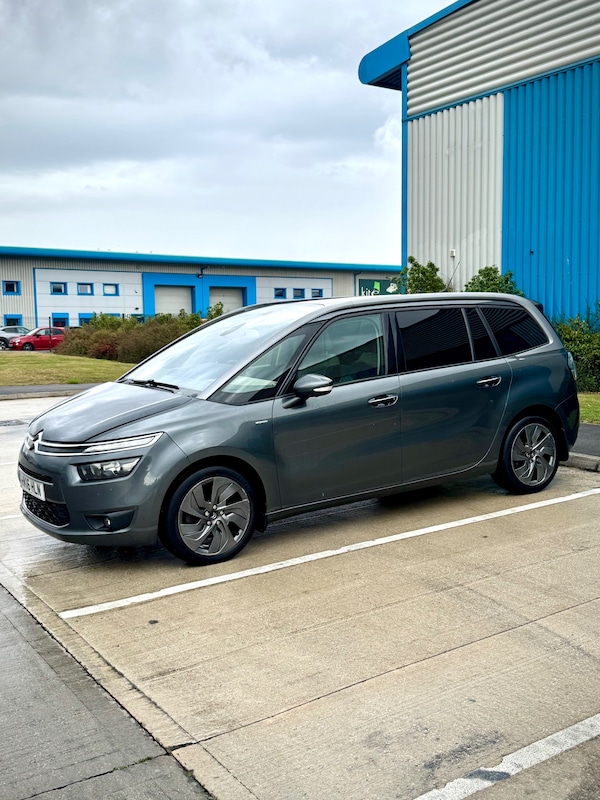 Used Citroen C4 Grand Picasso 2016 for sale - 76190105: Photo 7