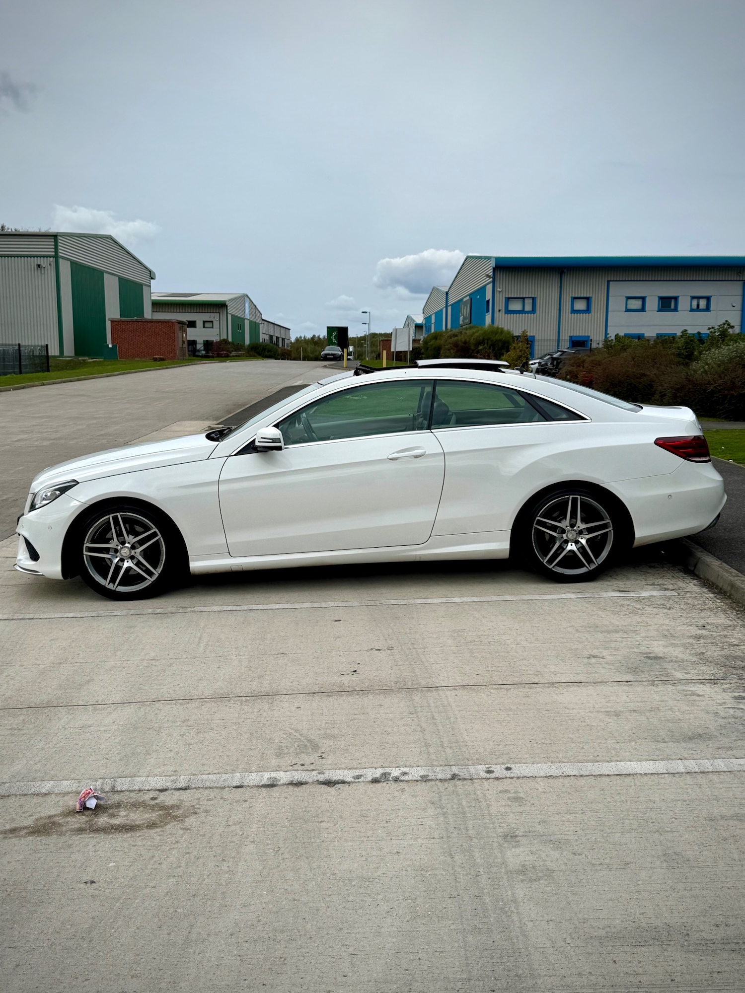 Used Mercedes-Benz E Class 2014 for sale - 76571439: Photo 6