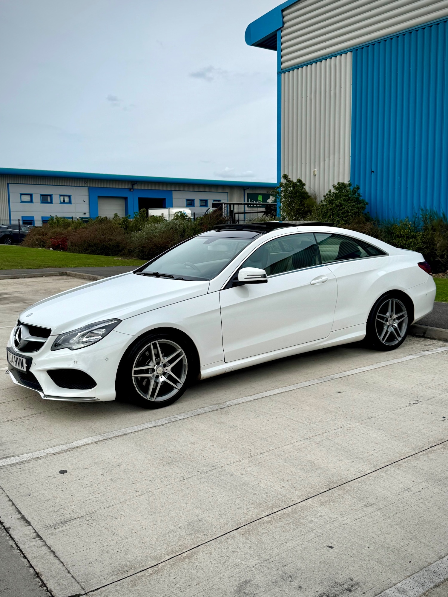 Used Mercedes-Benz E Class 2014 for sale - 76571439: Photo 7