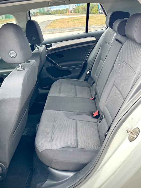 Used Volkswagen Golf 2014 for sale - 76188400: Photo 9