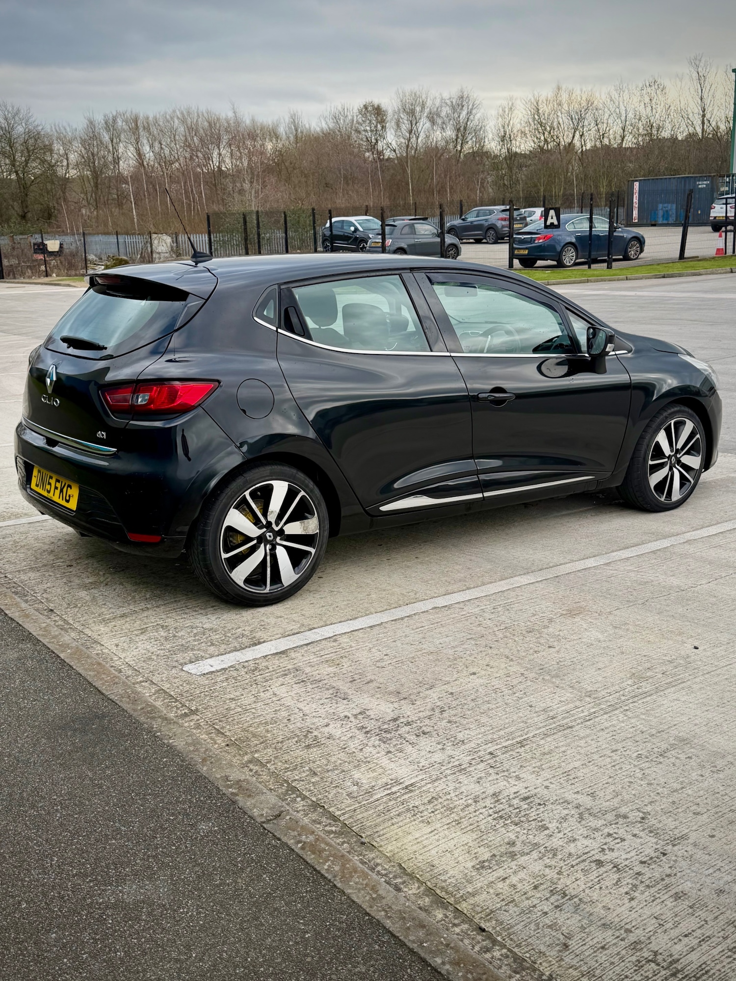 Used Renault Clio 2015 for sale - 77669216: Photo 3