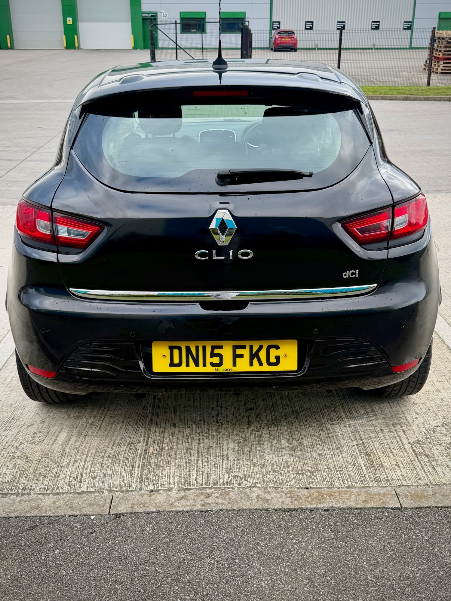 Used Renault Clio 2015 for sale - 77669216: Photo 4